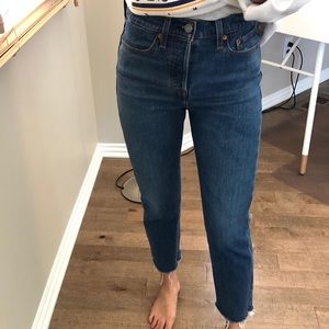 BRAND NEW LEVIS - WEDGIES STRAIGHT FIT